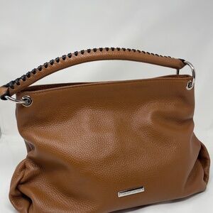 Tuscany Leather, Soft Italian Leather Shoulder Bag